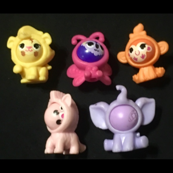 Tsum Tsum Disney Sanrio assortments Lot RARES! - Picture 8 of 8